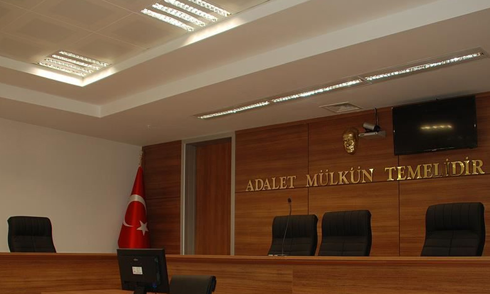 “Benim vergimle maaş alıyorsun” sözü artık hakaret