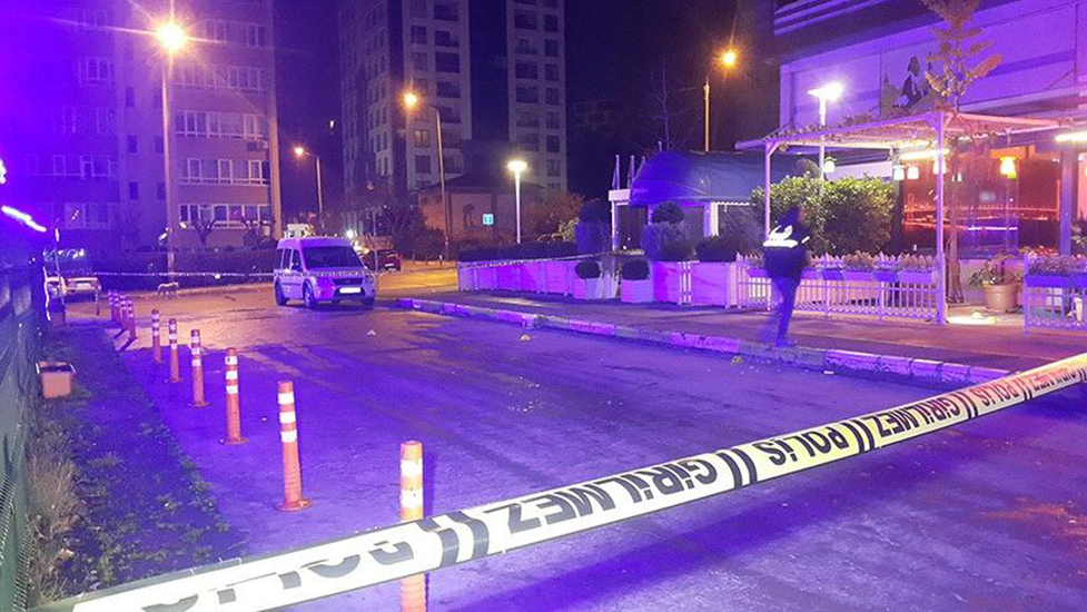 İstanbul’da eğlence mekanında silahlı saldırı! Mekan sahibi ve arkadaşı…