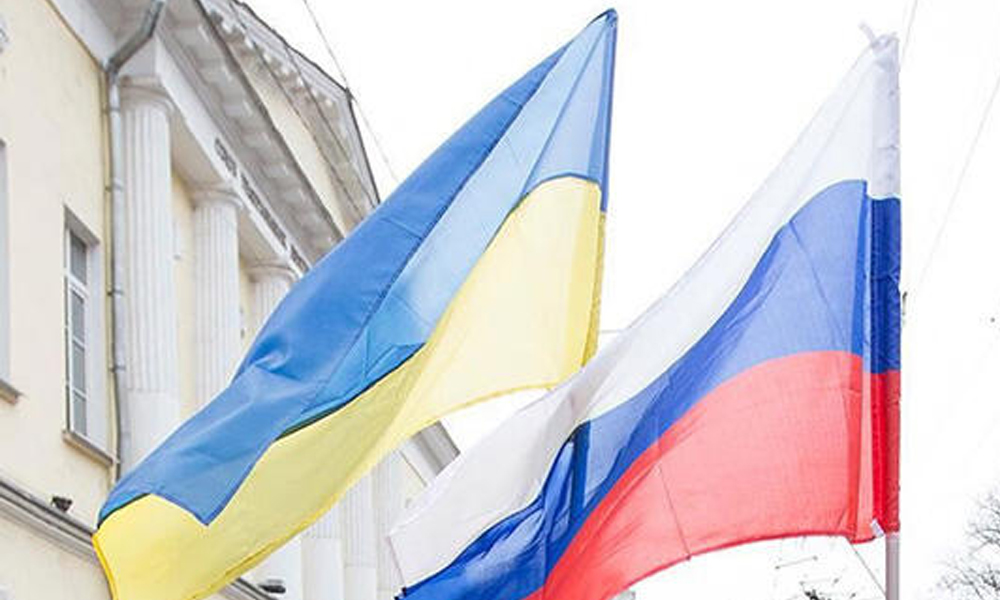 Rusya ve Ukrayna petrol anlaşmasını 10 yıl uzattı