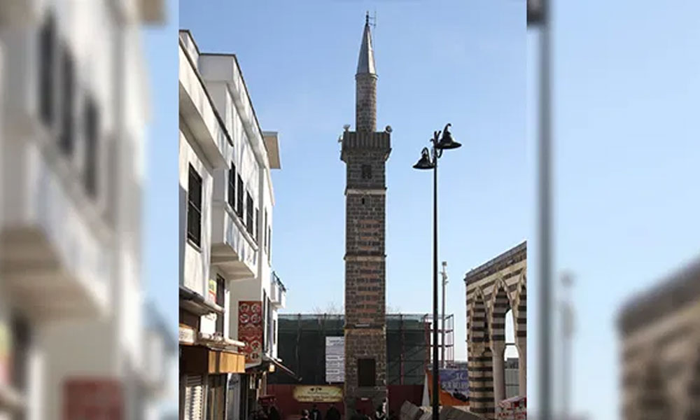 Yolsuzluk ‘Dört Ayaklı Minare’ boyu