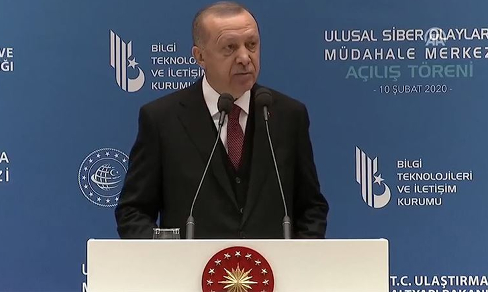 Erdoğan: Sosyal medya tam bir çöplük, buna izin vermeyeceğiz