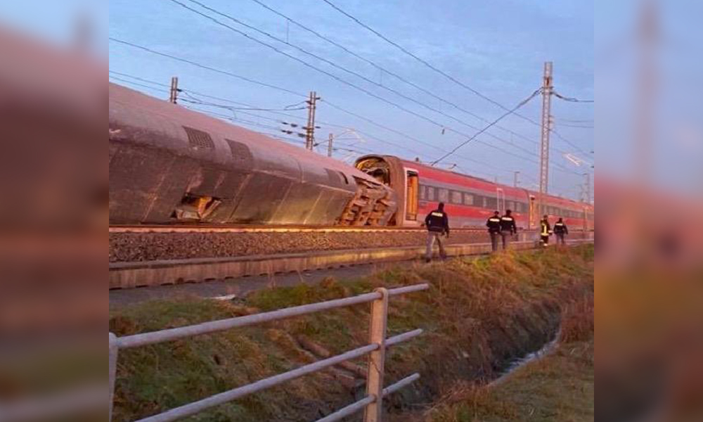 İtalya’da hızlı tren kazası! Ölü ve yaralılar var