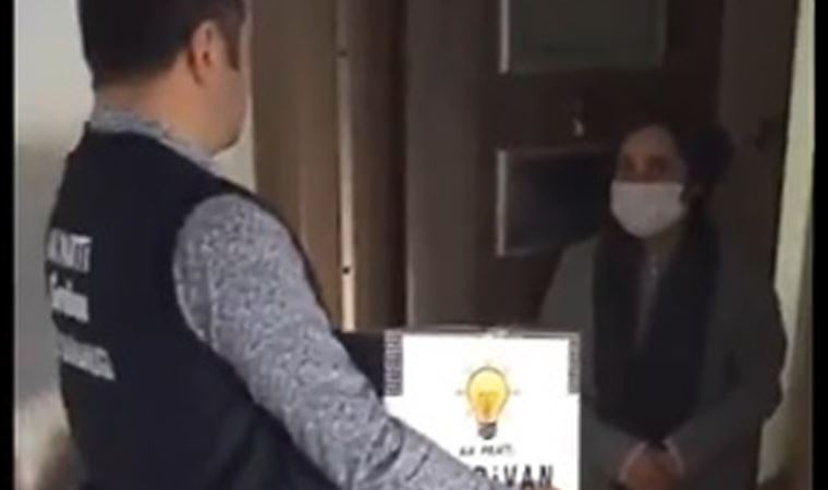 ‘Erdoğan’ın selamı’yla AKP logolu yardım paketi dağıttılar