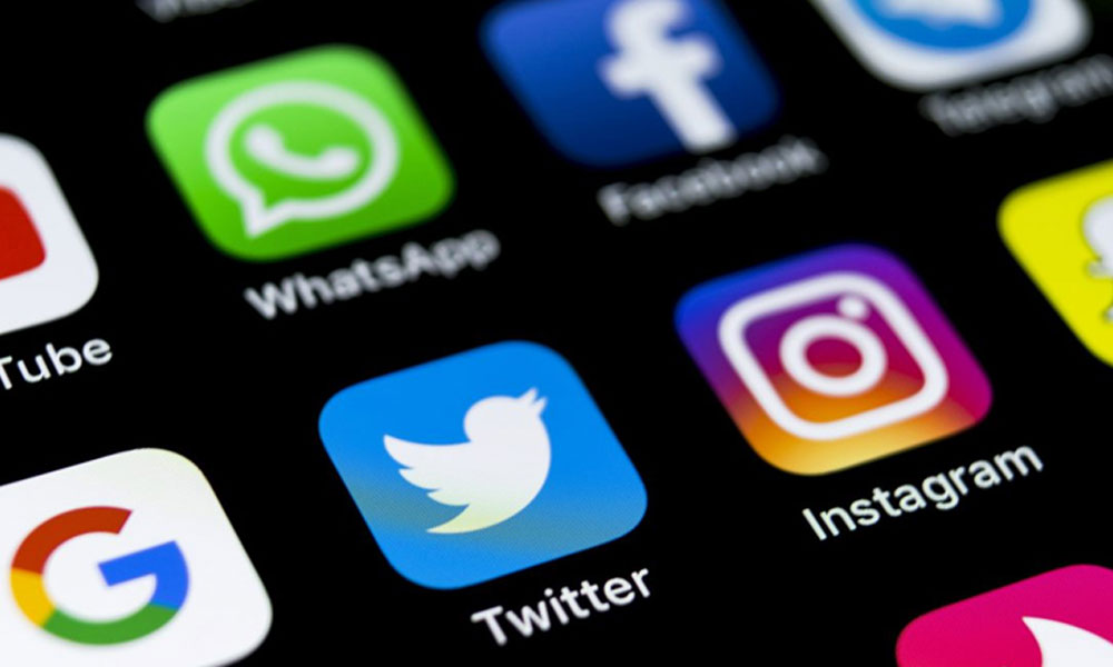 MHP’den sosyal medya önerisi: Kimlik bilgileriyle girilsin