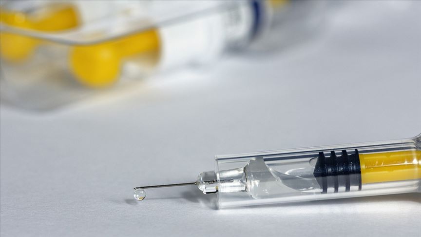 İngiltere’den aşı açıklaması: En kötüsüne hazırlanın