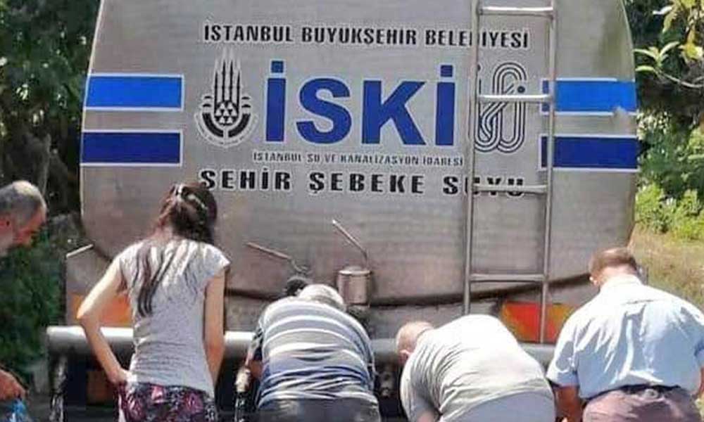 Bakan Varank’ın ‘İstanbul’da su kuyruğu’ diye paylaştığı fotoğraf 2016 yılına ait çıktı