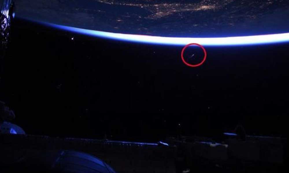 Uzay istasyonundan çekildi… Dünya’ya yaklaşan kuyruklu yıldız