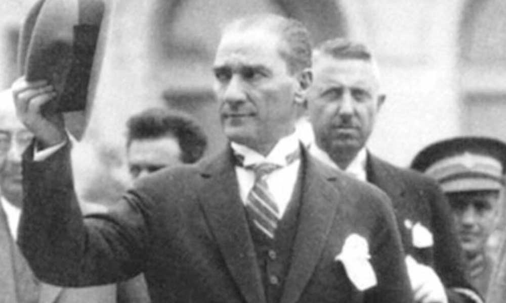 Sinan Meydan “Atatürk camilerin onarımı için 1 milyon lira harcamıştı”