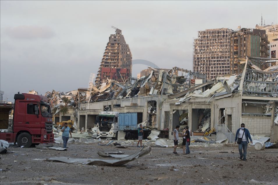 Fransa, Beyrut’taki patlamaya ilişkin soruşturma başlattı
