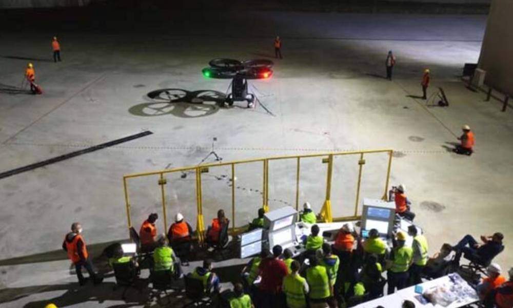 İnsanlı drone’dan milli uçan araba