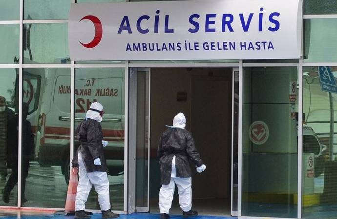 Diyarbakır Sağlık Platformu, kentte Covid-19’a yakalanan sağlık çalışanı sayısını açıkladı