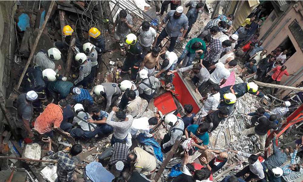 Hindistan’da bina çöktü: 10 ölü