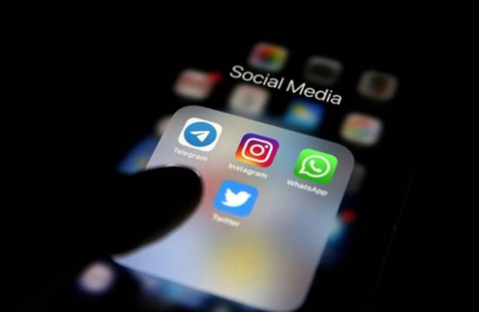 Sosyal medyaya ‘sansür’ yasası yürürlüğe girdi
