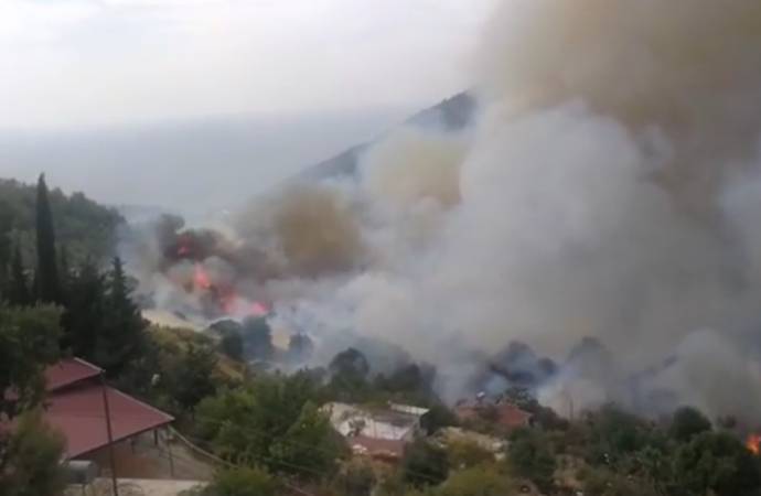 Hatay, Mersin ve Adana’da orman yangını! Evler tahliye ediliyor