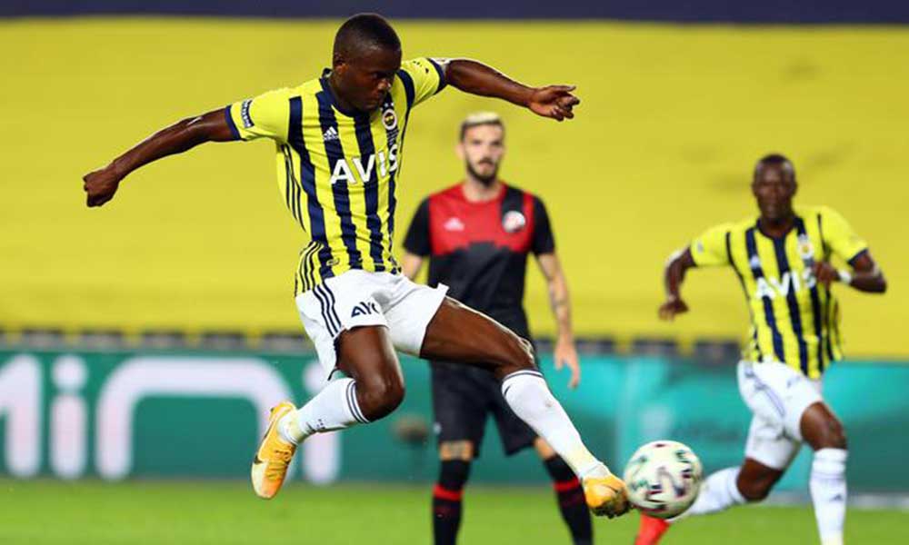 Fenerbahçe evinde üç puanın sahibi oldu