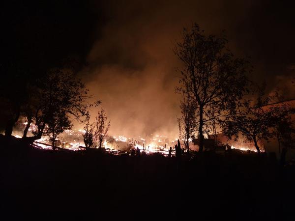 Kastamonu’da yangın: 10 eve sıçradı