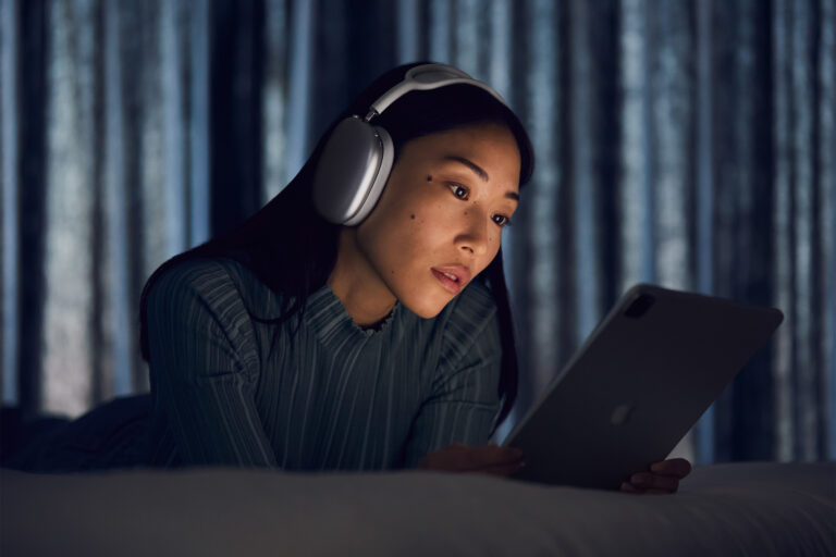 Apple’ın yeni kablosuz kulaklığı adeta yok satıyor