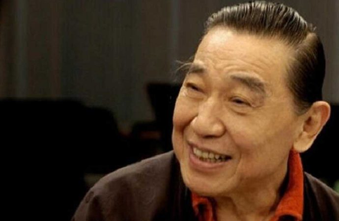 Dünyaca ünlü piyanist koronavirüs nedeniyle hayatını kaybetti