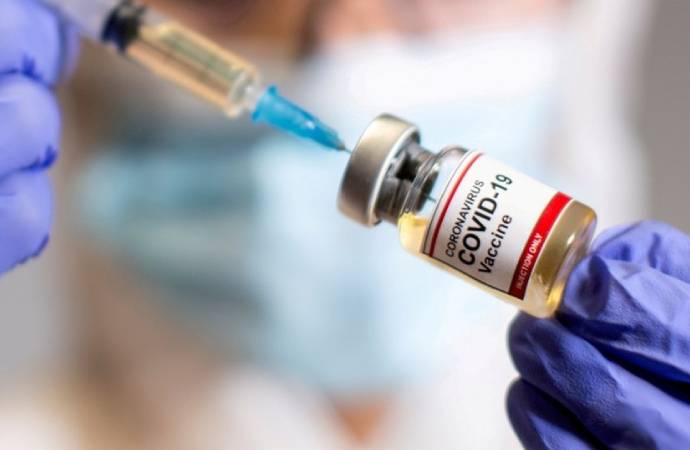 Pfizer ve BioNTech’in aşısı onay aldı; Sanofi-GSK yetersiz bulundu