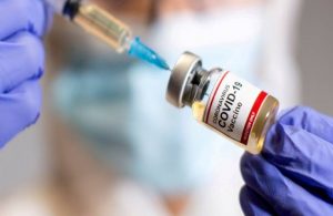 “Koronavirüsün yeni aşı gerektirecek şekilde mutasyona uğraması yıllar sürer”