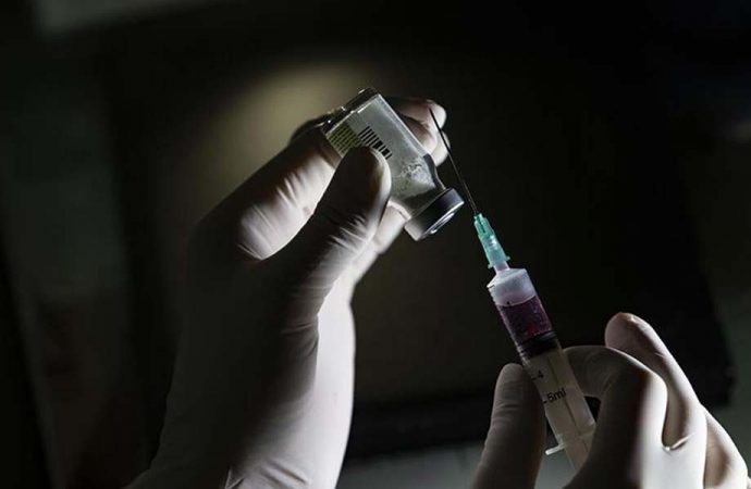 TTB: Bilimsel kurul tarafından değerlendirilmeyen hiçbir aşı uygulanmamalıdır
