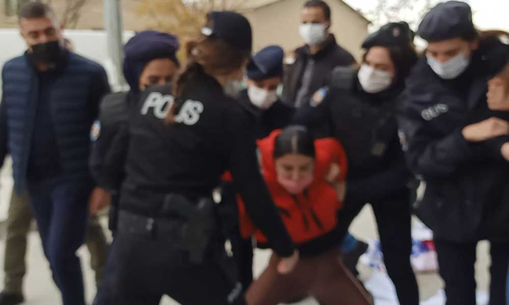 Hakları için direnen Atlasglobal işçilerine polis müdahalesi: 9 gözaltı