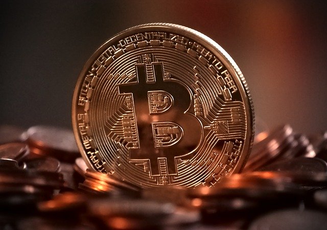 Bitcoin 56,500 doların üzerine yükseldi