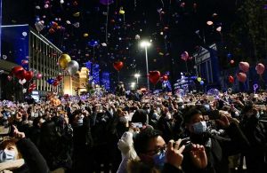 Wuhan’da yeni yıl coşkuyla kutlandı