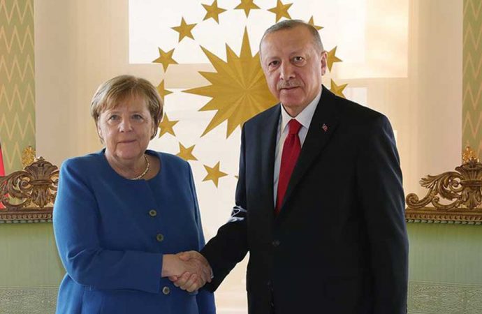 Erdoğan, Merkel ile görüştü: Türkiye – AB ilişkisinde yeni bir sayfa açmak istiyorum