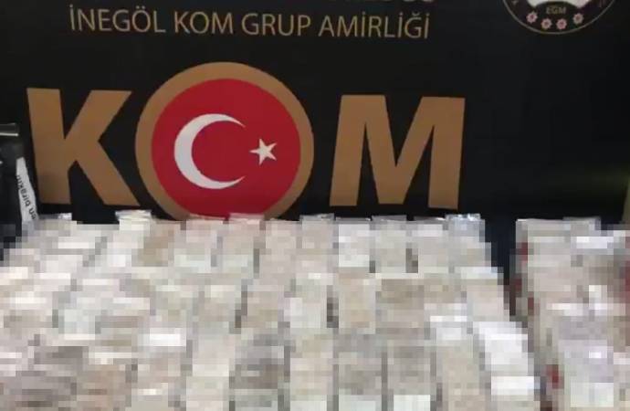 Bursa’da 45 bin paket kaçak sigara ele geçirildi
