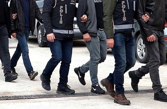 CHP’li Karabat’a şantaj soruşturması: 4 kişi tutuklandı