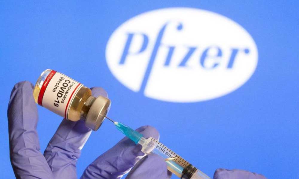 Pfizer ile BioNTech’in geliştirdiği aşıyı olan sağlık çalışanı hastaneye kaldırıldı!