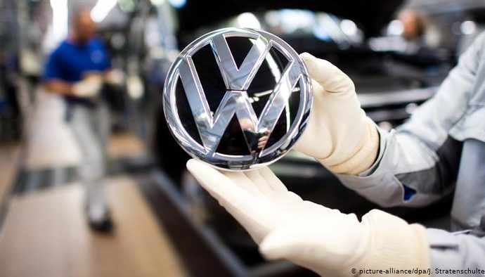 Alman şirketi Volkswagen zirveyi kaptırdı!