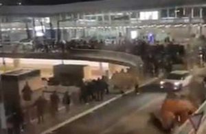 Frankfurt Havalimanı’nda kırmızı alarm: Terminal boşaltıldı!