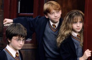 Hayranları heyecanlandıran haber: Harry Potter dizi olarak dönüyor