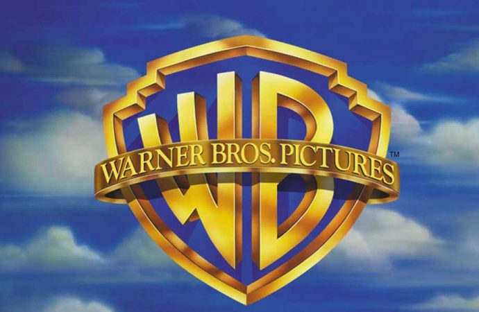 Warner Bros logosunu değiştiriyor!