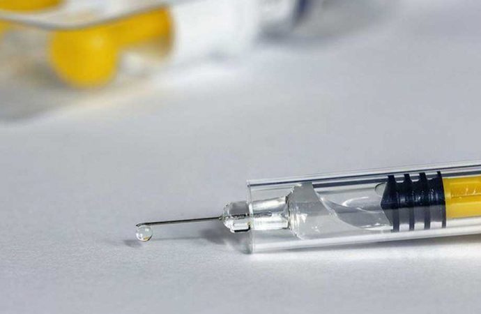 Aşı krizinde ‘Albayrak’ iddialarına Fahrettin Koca’dan yanıt