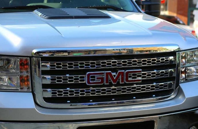 Amerikan devi GM benzinli araca veda ediyor