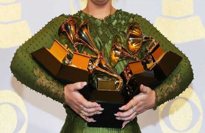 Grammy Müzik Ödülleri’ne koronavirüs engeli