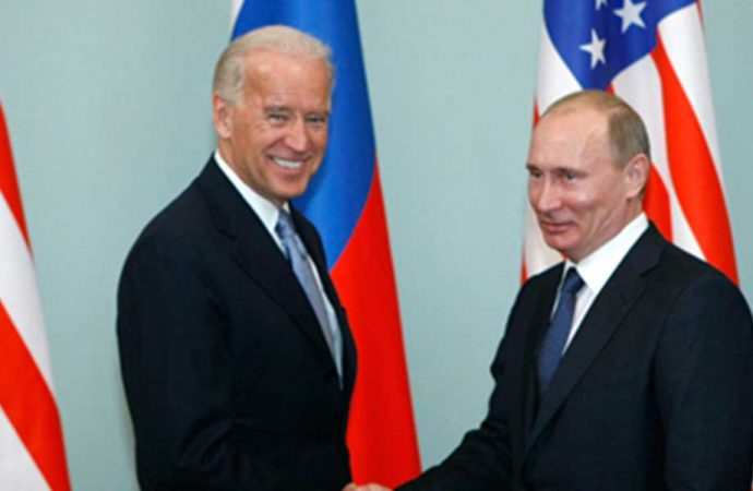 Joe Biden ve Putin arasında ilk görüşme