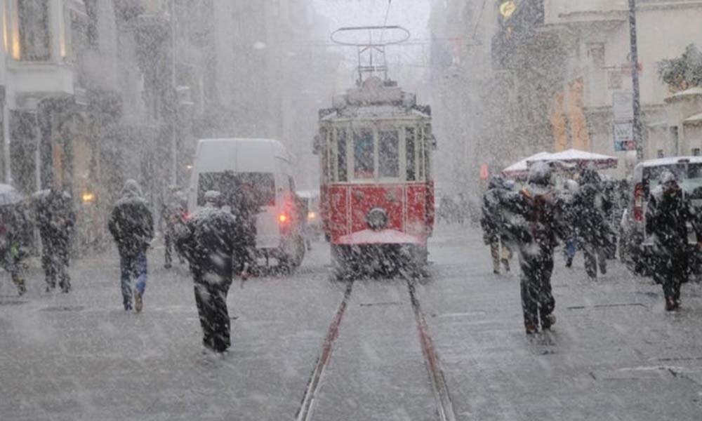 Tarih verildi: İstanbul’a kar geliyor!
