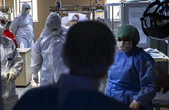 Kolombiya’da koronavirüs nedeniyle ölenlerin sayısı 97 bini aştı