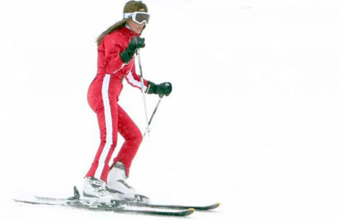 Dumpign sendromu nedeniyle zayıflayan Seren Serengil, kayak yaptı