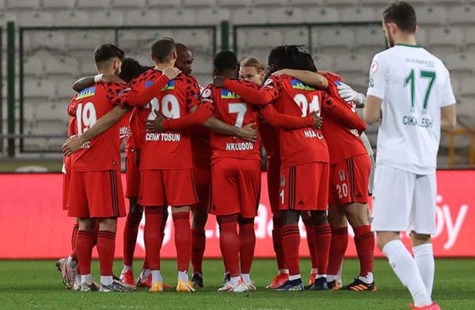 Beşiktaş, Konyaspor’u penaltılarda devirdi: Yarı final belli oldu!