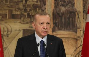 AKP’li Cumhurbaşkanı Erdoğan: Şahsımız dahil, kimse makamları amaç haline getirmemeli