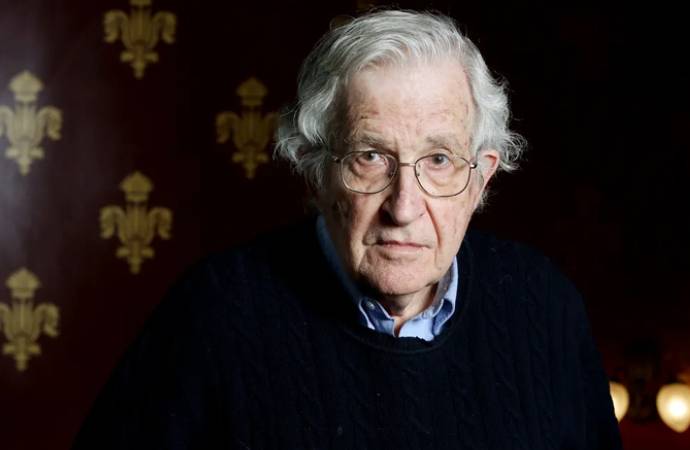 Noam Chomsky: Öğrencilerin direnişi cesur ve onurlu