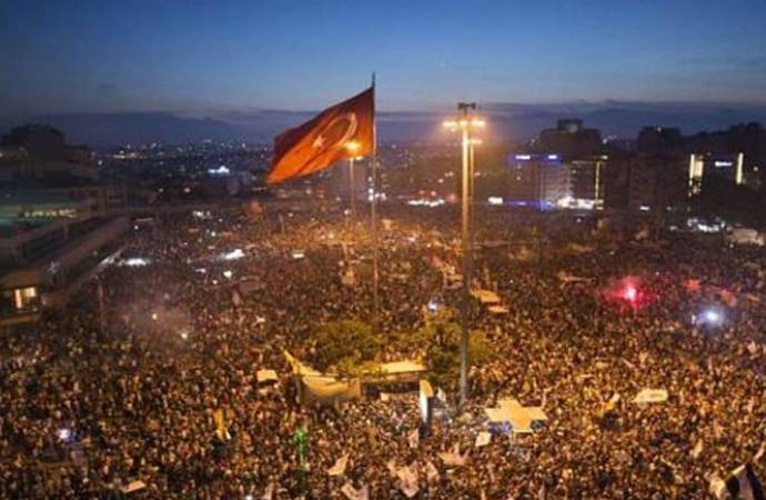 Gezi Parkı davasında 8 sanık hakkında yurt dışı yasağı!