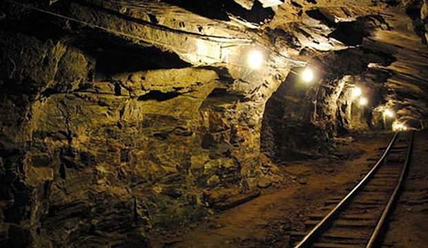 Altın madenine silahlı saldırı: 22 ölü