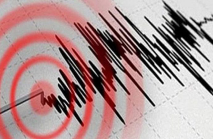 İzmir’de 4.3 büyüklüğünde deprem