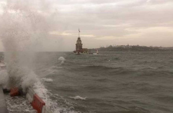 Meteoroloji’den İstanbul’a fırtına uyarısı